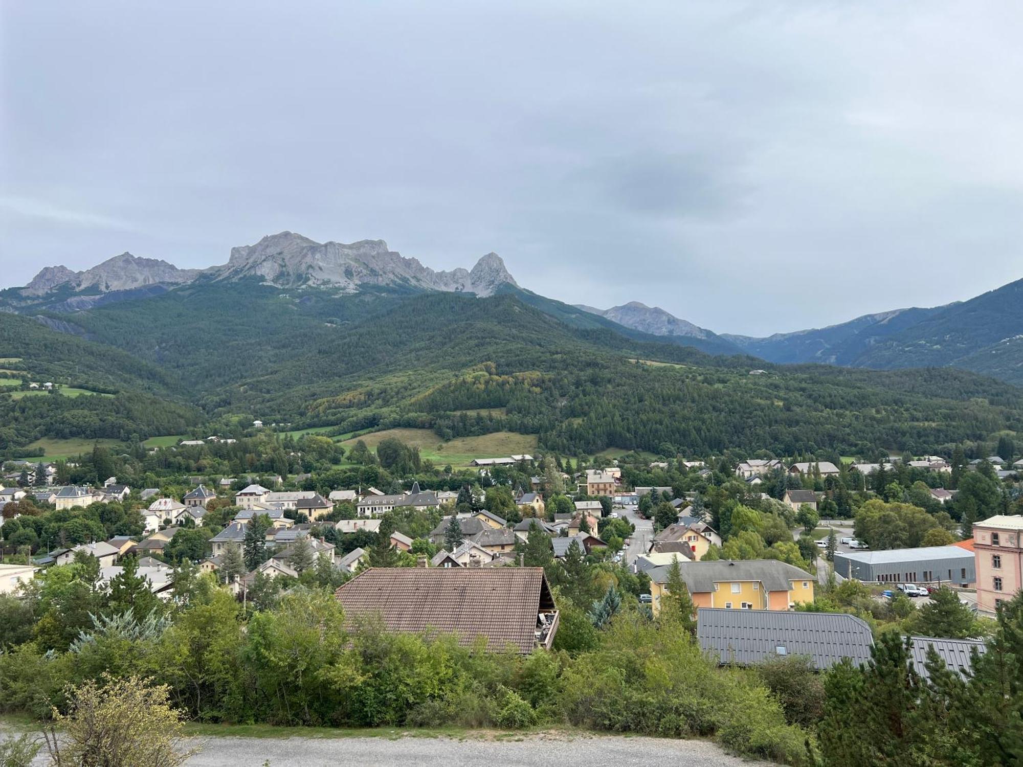 דירות Terrasse Adroit T2 Barcelonnette - Wi-Fi Gratuit - 7 Couchages מראה חיצוני תמונה